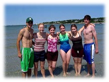Participants enjoy eachother's company on the beach!